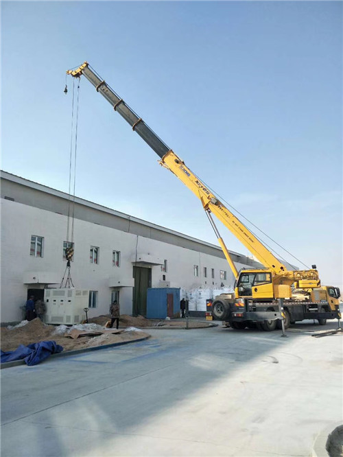 随县“超载就喊停”—— 吊车的 “重量保镖” 技术